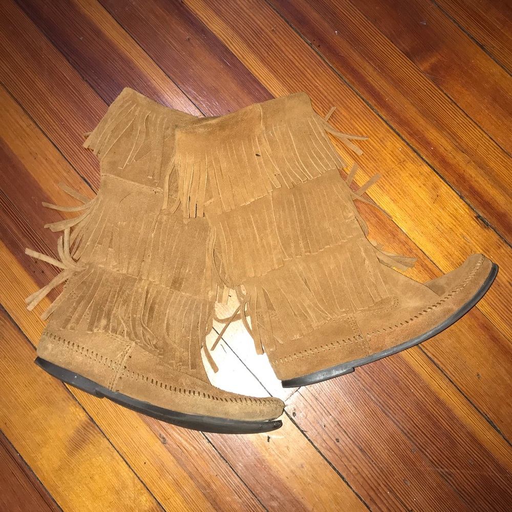 Minnetonka Moccasin Boot
